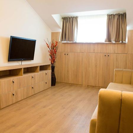 Reve Mariage Hotel Bukarest Kültér fotó