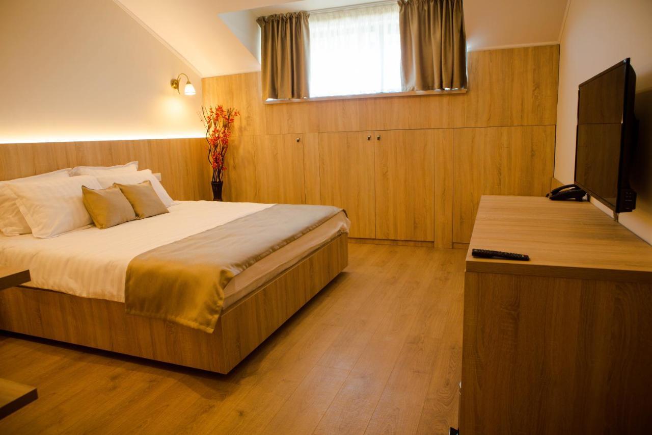 Reve Mariage Hotel Bukarest Kültér fotó